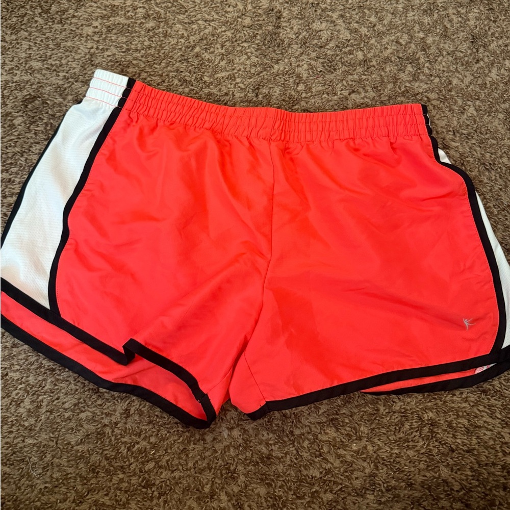 Danskin Now Hot Pink Shorts Size Large